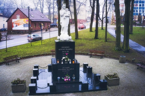 Pomniki w Kartuzach-2